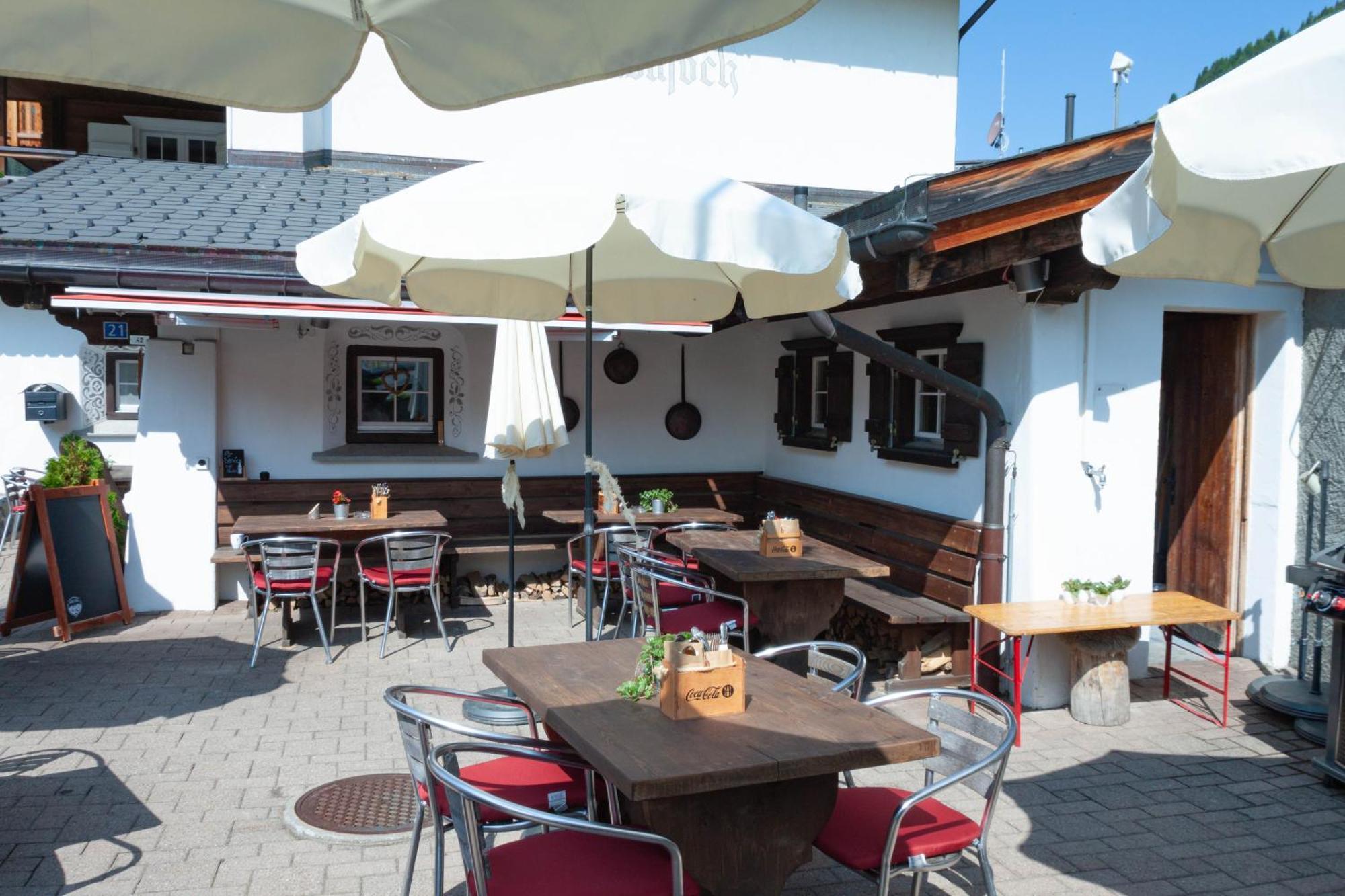 Hotel Madrisajoch Sankt Antönien Exterior foto
